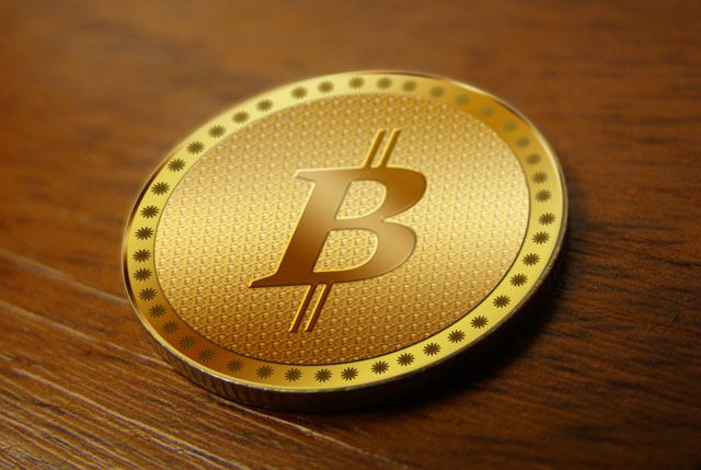 is bitcoin a substitute for gold